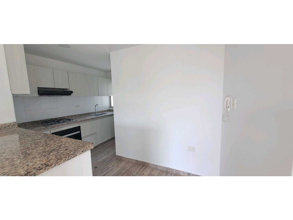 Apartamento en venta en Ciudad Jardin, Barranquilla · foto 4 de 24