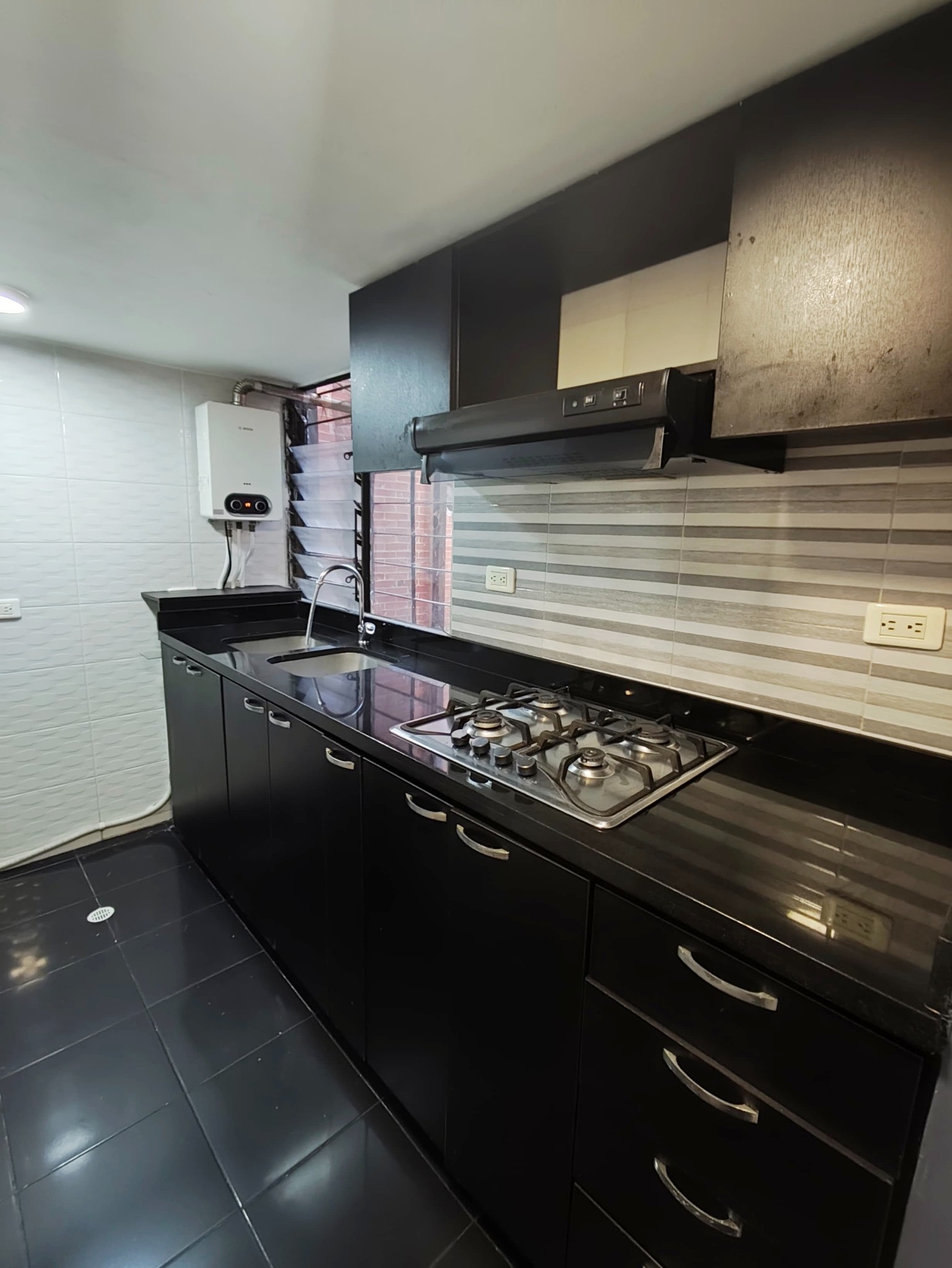 Apartamento en venta en Suba Salitre, Bogotá · foto 4 de 13