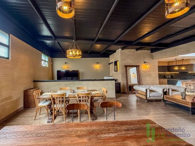Casa de 3 alcobas en venta en La Ceja, 216 m² · foto 5 de 20