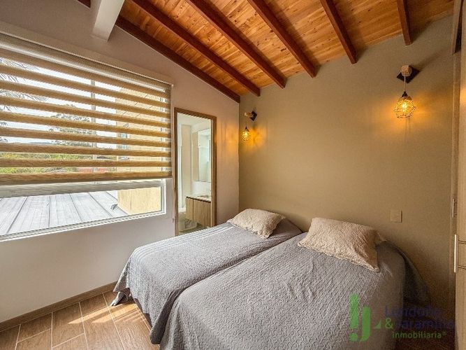 Casa de 3 alcobas en venta en La Ceja, 216 m² · foto 14 de 20