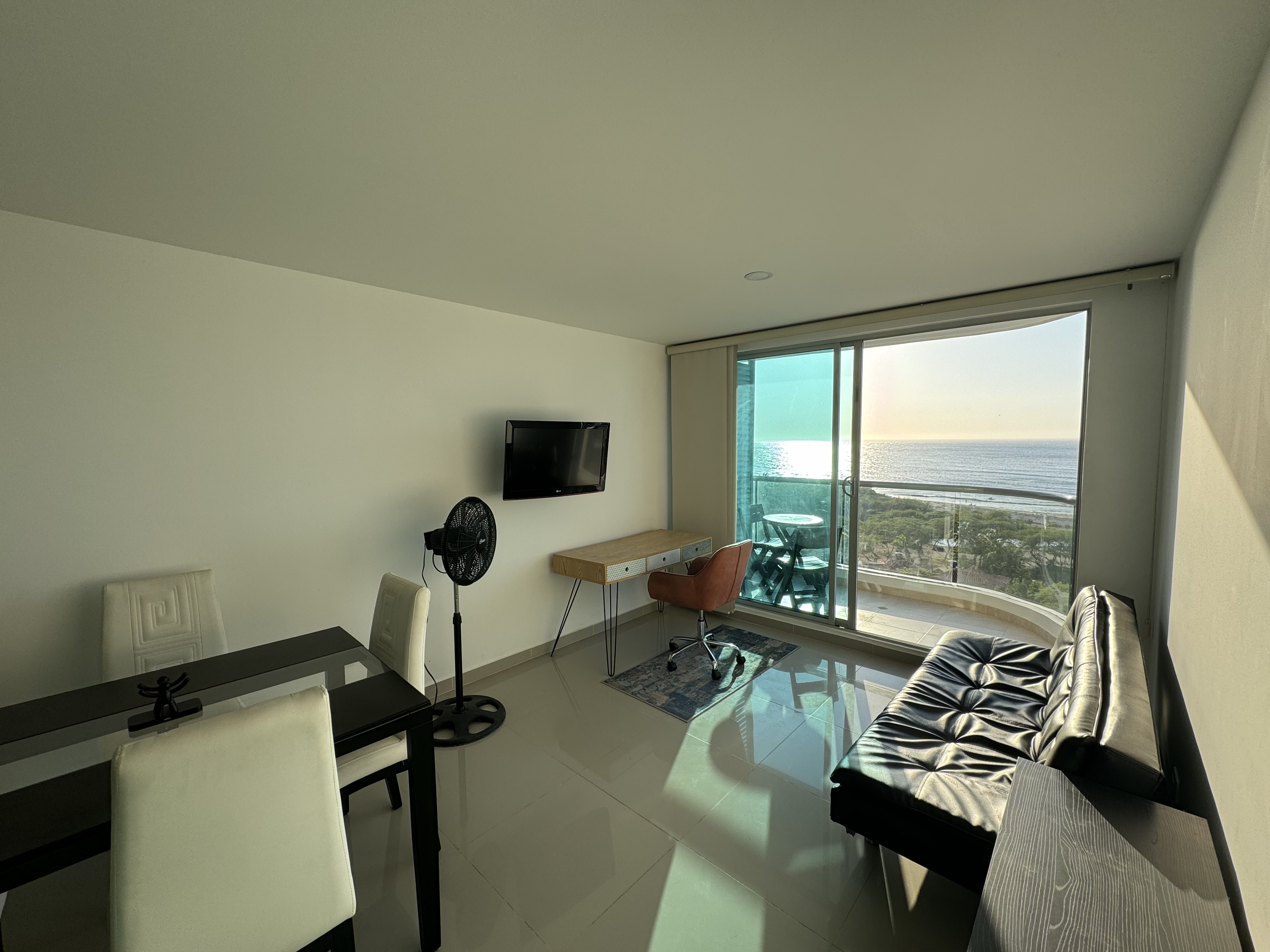 Apartamento en arriendo en Rodadero Sur, Santa Marta · foto 5 de 21