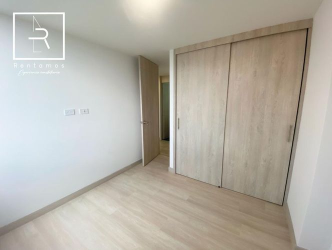 Apartamento de 3 alcobas en venta en Las Lomitas, Sabaneta, 102 m² · foto 5 de 14