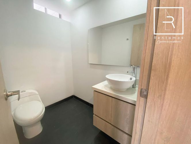 Apartamento de 3 alcobas en venta en Las Lomitas, Sabaneta, 102 m² · foto 10 de 14