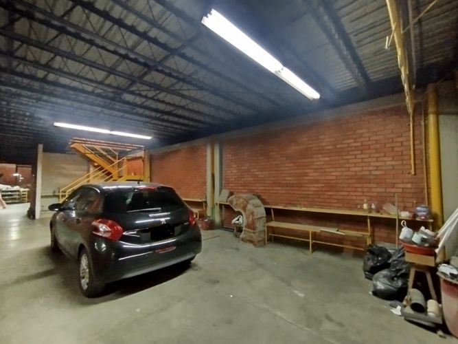 Bodega en venta en Alameda, Cali, 780 m² · foto 2 de 24