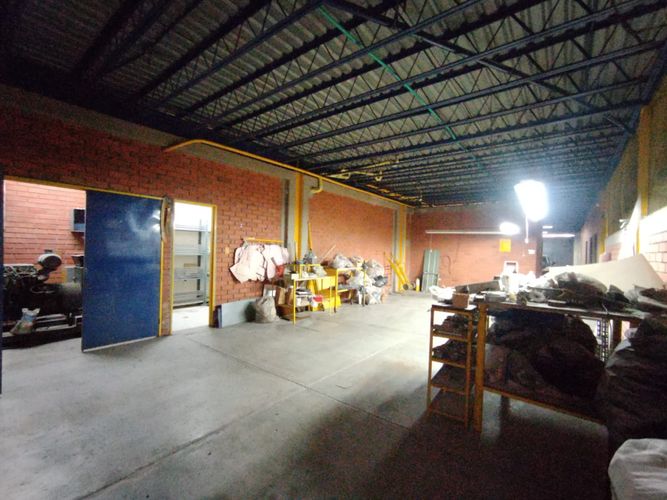 Bodega en venta en Alameda, Cali, 780 m² · foto 5 de 24