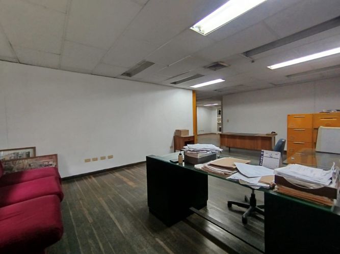 Bodega en venta en Alameda, Cali, 780 m² · foto 18 de 24