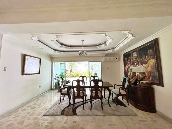Casa de 4 alcobas en venta en Villa Santos, Barranquilla, 515 m² · foto 4 de 22