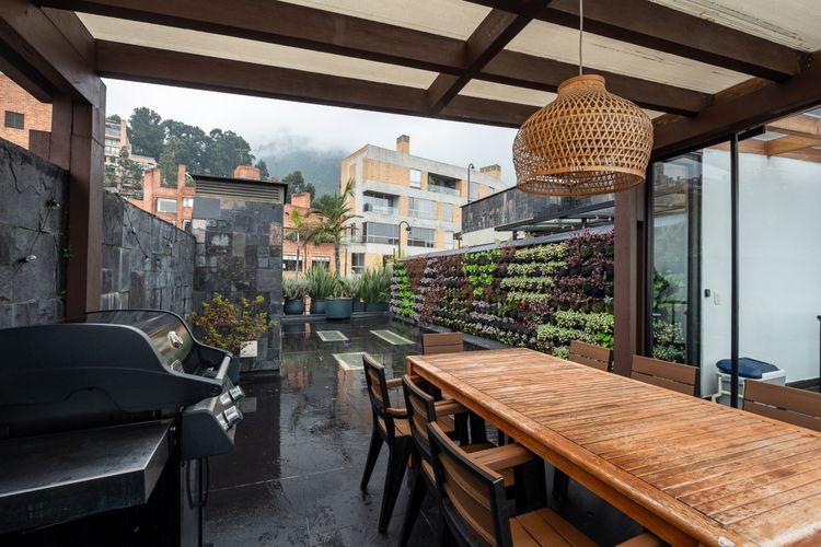 Apartamento de 3 alcobas en venta en Granada, Bogotá, 220 m² · foto 16 de 24