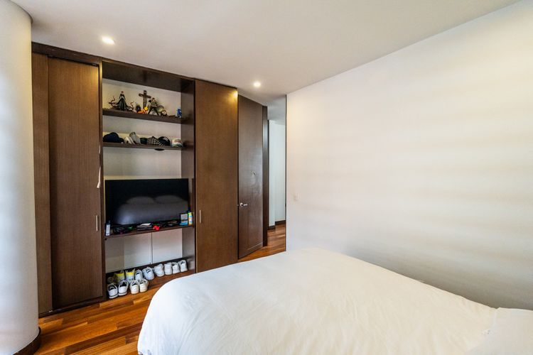 Apartamento de 3 alcobas en venta en Granada, Bogotá, 220 m² · foto 20 de 24
