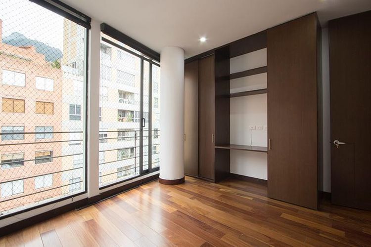 Apartamento de 3 alcobas en venta en Granada, Bogotá, 220 m² · foto 22 de 24