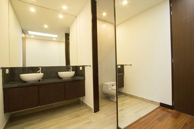 Apartamento de 3 alcobas en venta en Granada, Bogotá, 220 m² · foto 24 de 24