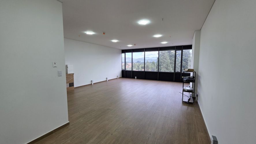Oficina en arriendo en Hacienda Fontanar, Chía, 102 m² · foto 2 de 24