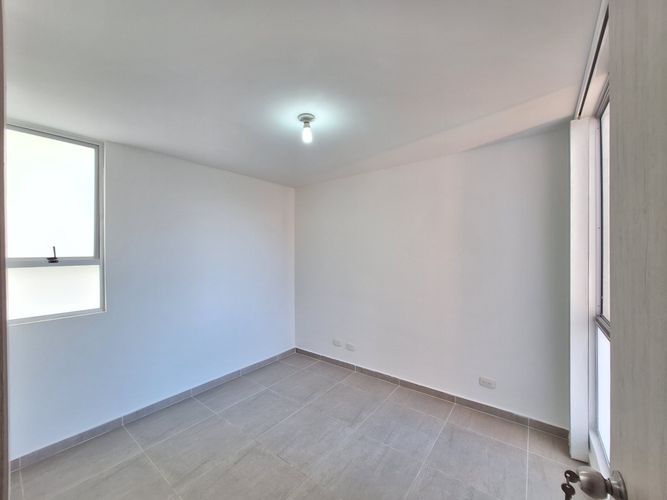 Apartamento de 2 alcobas en venta en Valle Del Lili, Cali, 60 m² · foto 13 de 24