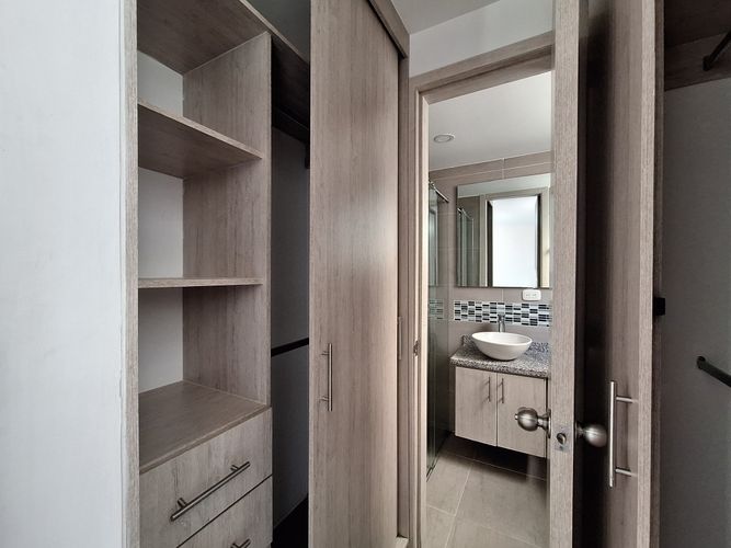 Apartamento de 2 alcobas en venta en Valle Del Lili, Cali, 60 m² · foto 11 de 24