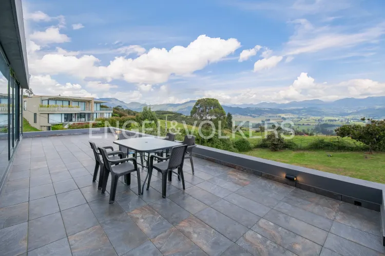 Casa de 5 alcobas en venta en San Gabriel, Sopó, 416 m² · foto 8 de 20