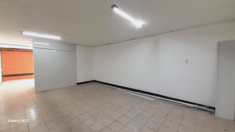 Local en arriendo en San Vicente, Cali, 80 m² · foto 3 de 20