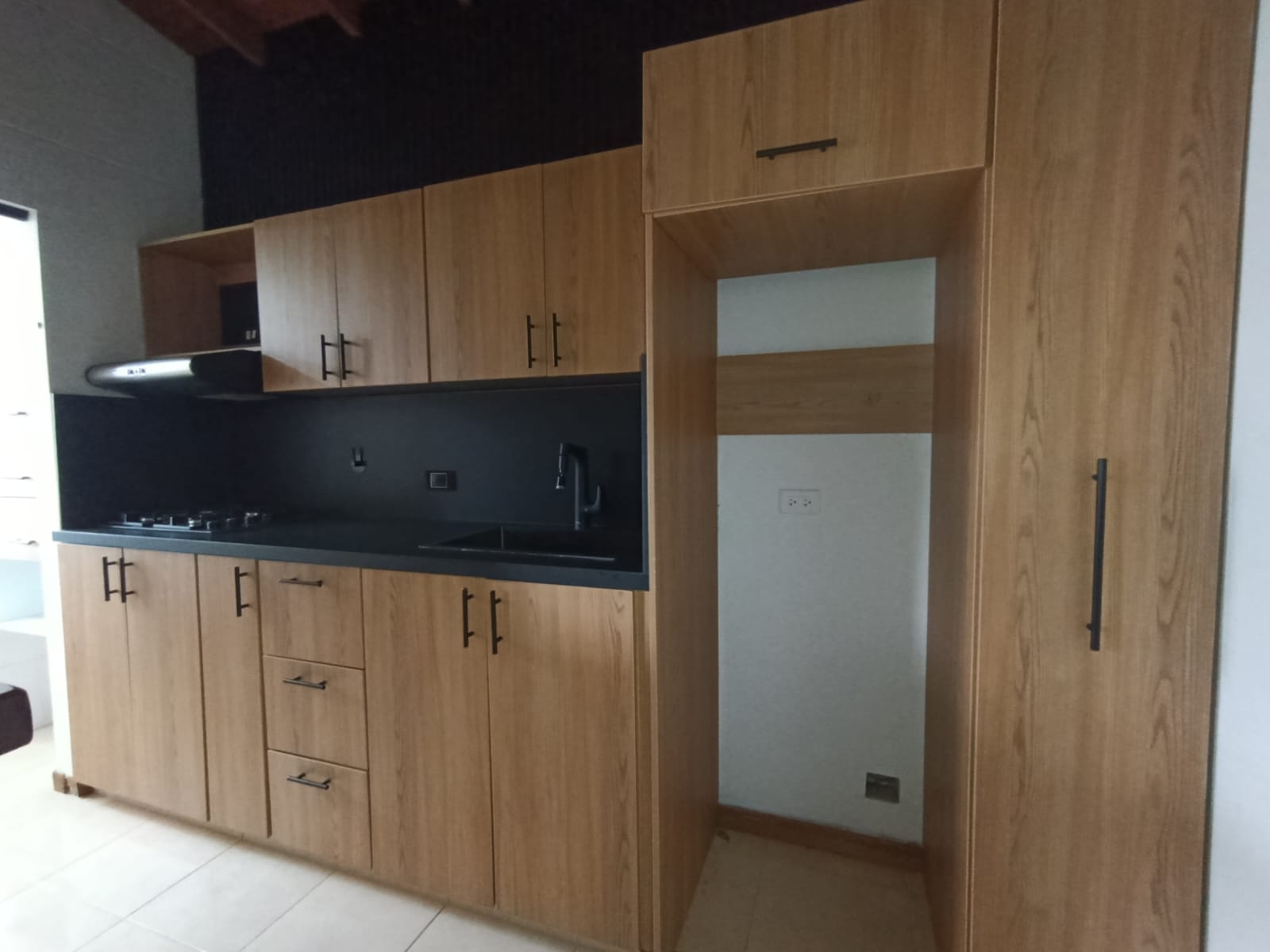 Apartamento en arriendo en Laureles, Medellín · foto 3 de 20