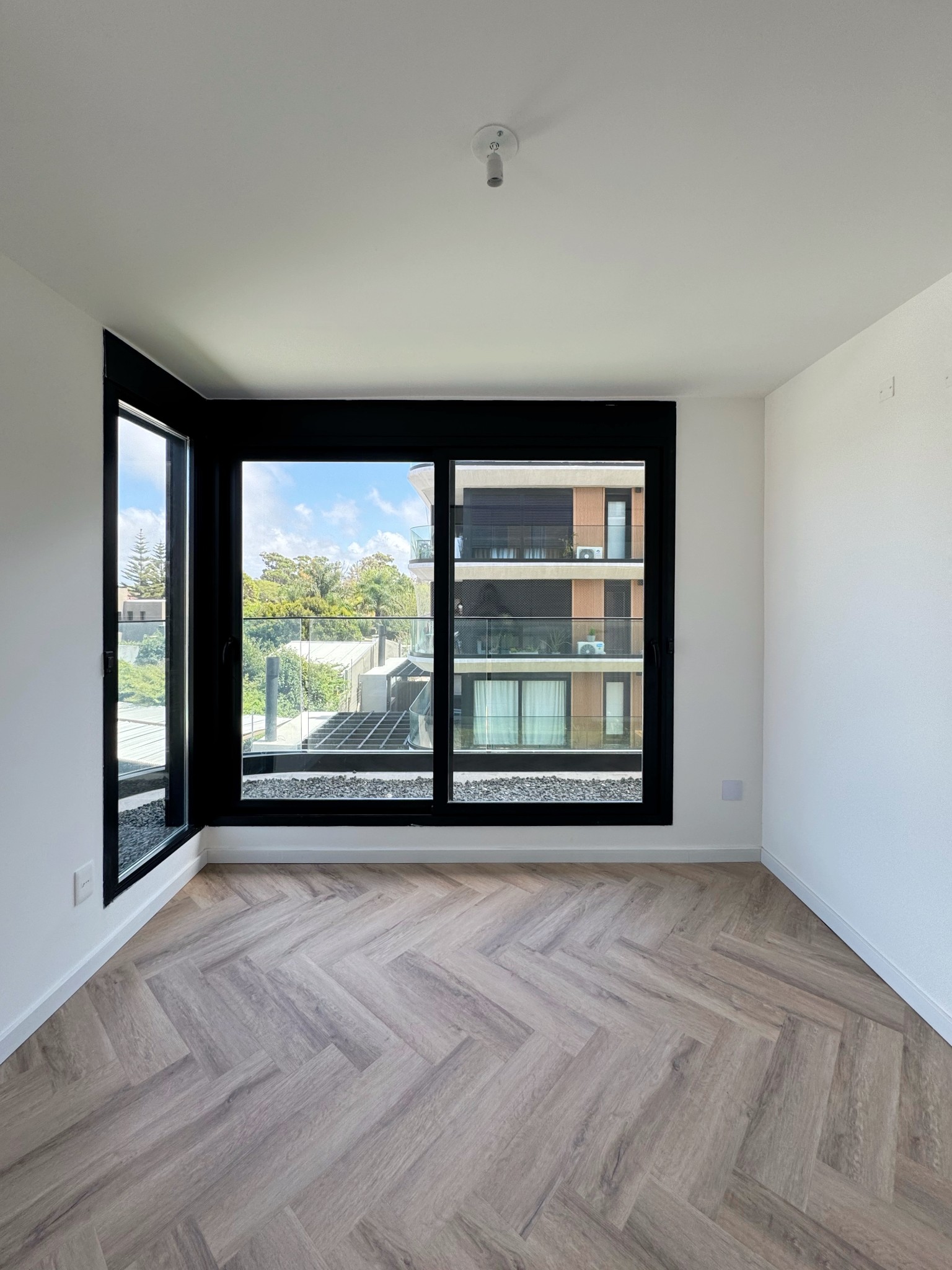 Apartamento de 2 Dormitorios en Alquiler en Barra de Carrasco - Unidad 205C - Costanera Village · Foto 5