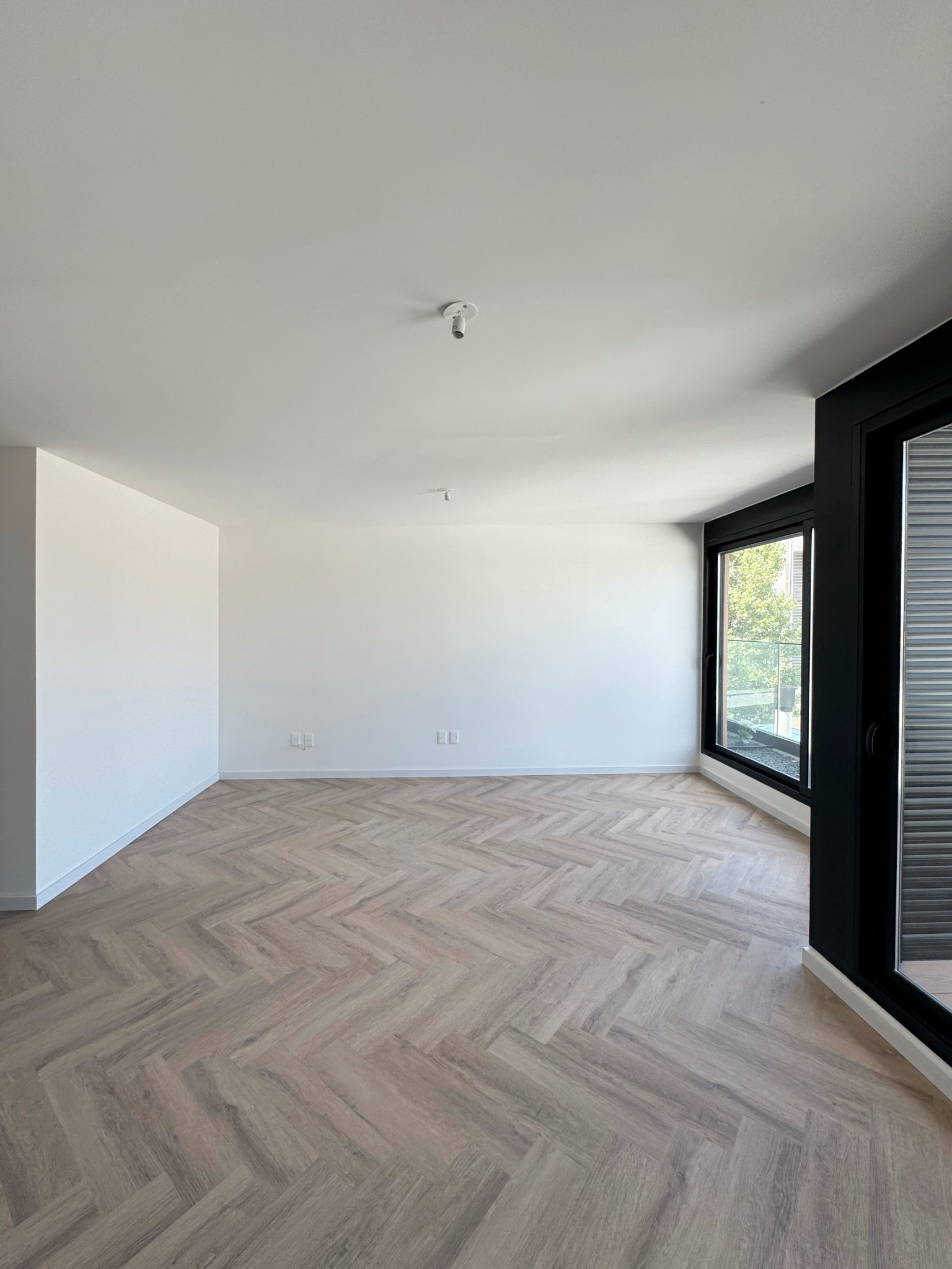 Apartamento de 2 Dormitorios en Alquiler en Barra de Carrasco - Unidad 205C - Costanera Village · Foto 2