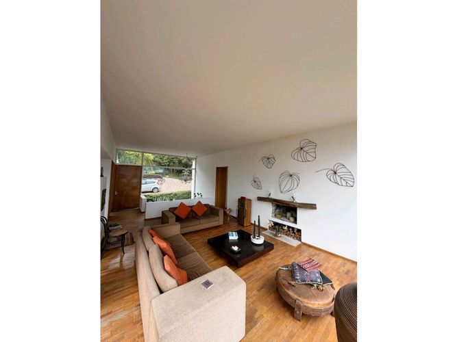 Casa de 5 alcobas en arriendo en Aposentos, Sopó, 390 m² · foto 9 de 24