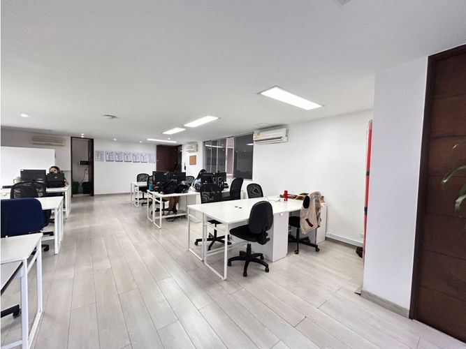 Oficina en arriendo en Milla De Oro, Medellín, 80 m² · foto 3 de 10