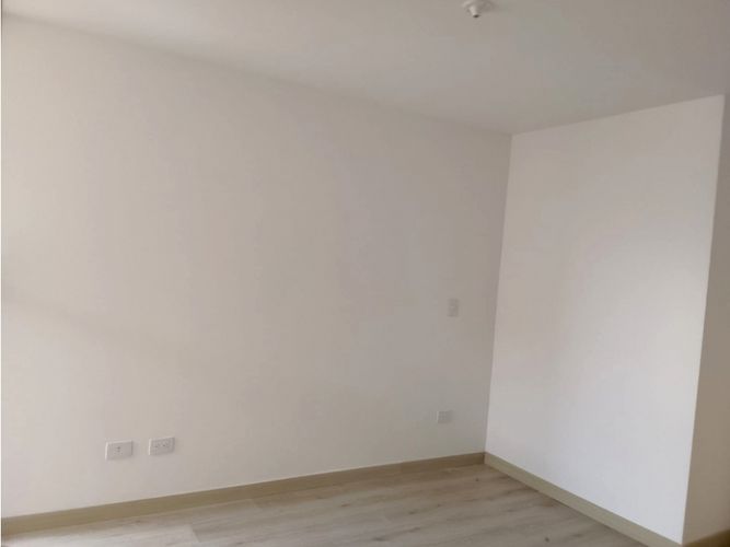 Apartamento de 3 alcobas en arriendo en Aves Maria, Sabaneta, 120 m² · foto 10 de 19