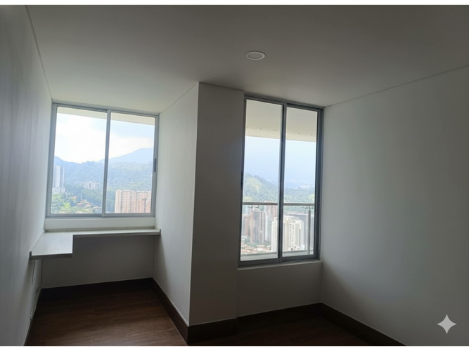 Apartamento de 2 alcobas en venta en Las Lomitas, Sabaneta, 78 m² · foto 6 de 15