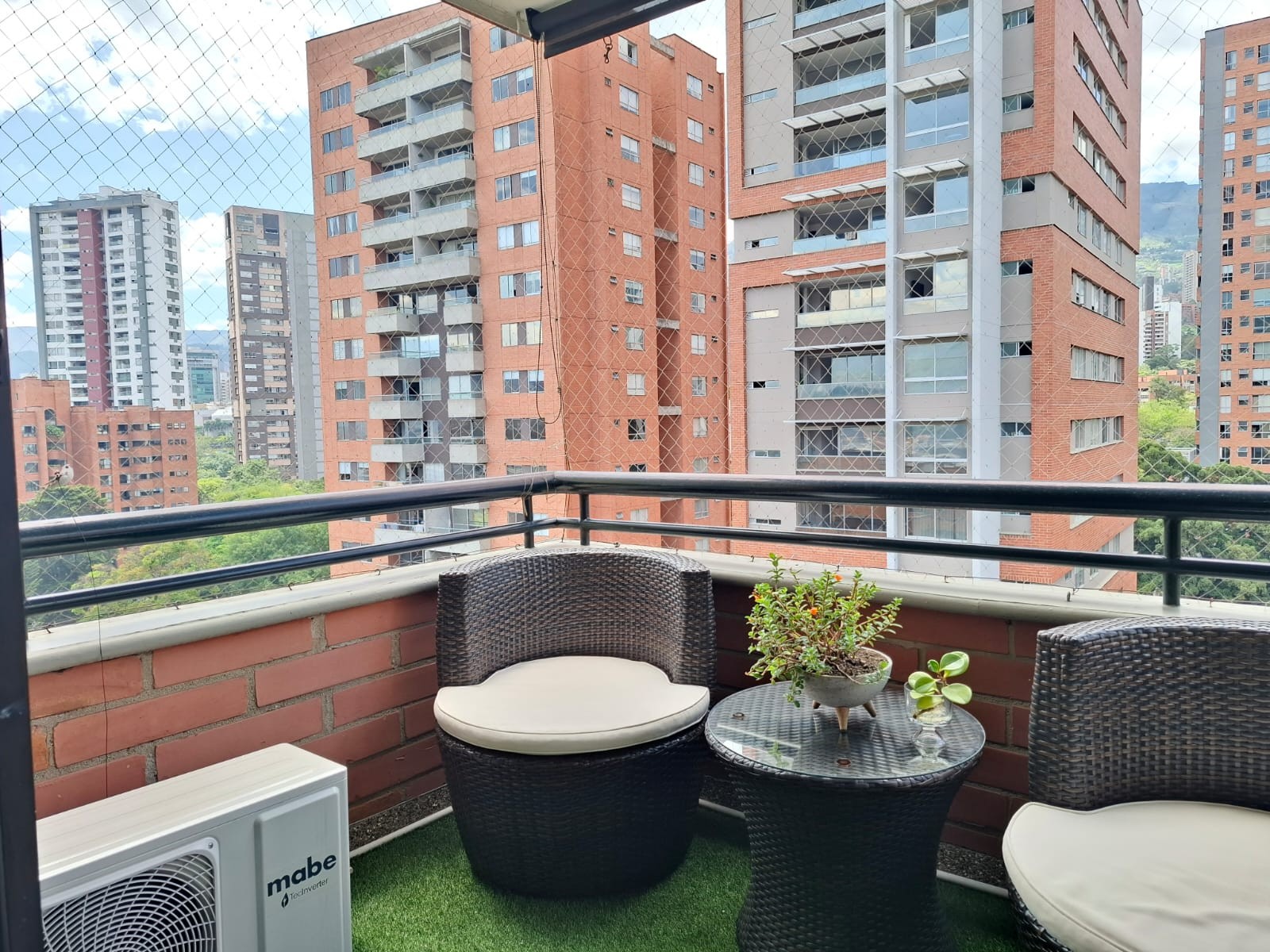 Apartamento en venta en El Poblado, Medellín · foto 15 de 16