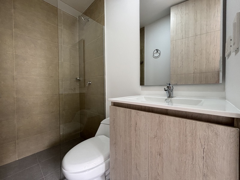 Apartamento en arriendo en Señorial, Envigado · foto 11 de 13
