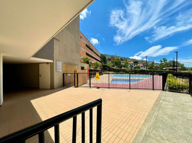 Apartamento en venta en Laureles, Medellín · foto 13 de 15