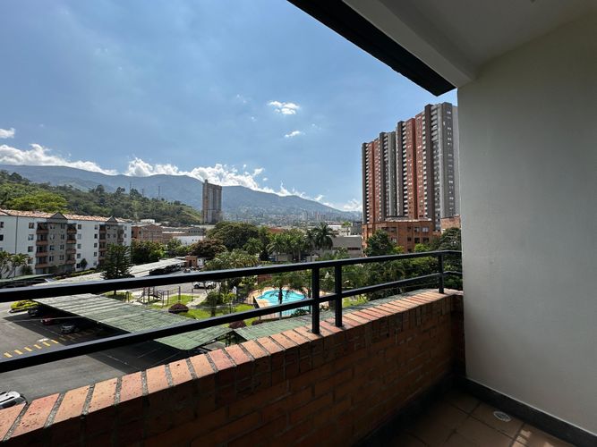 Apartamento de 3 alcobas en venta en Aldea Verde, Sabaneta, 70 m² · foto 20 de 20