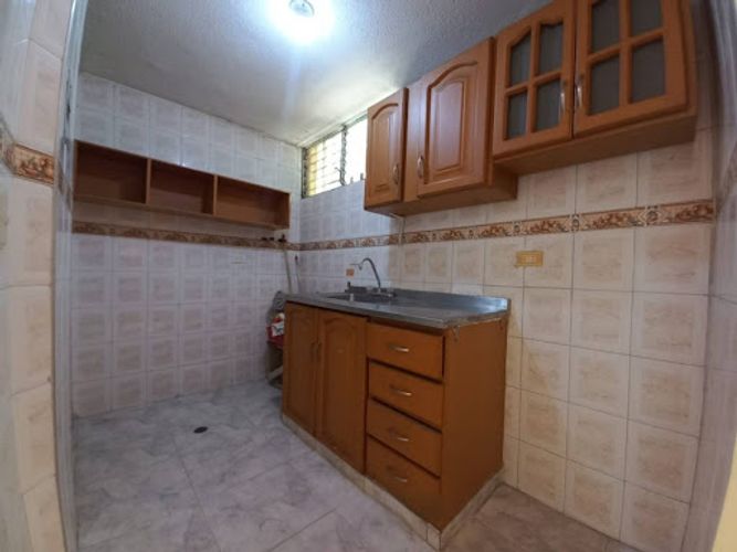 Apartamento de 3 alcobas en venta en El Limonar, Cali, 78 m² · foto 9 de 24