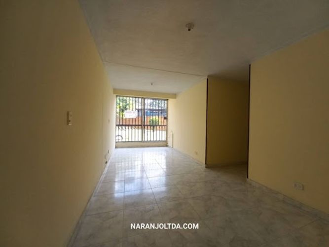 Apartamento de 3 alcobas en venta en El Limonar, Cali, 78 m² · foto 21 de 24