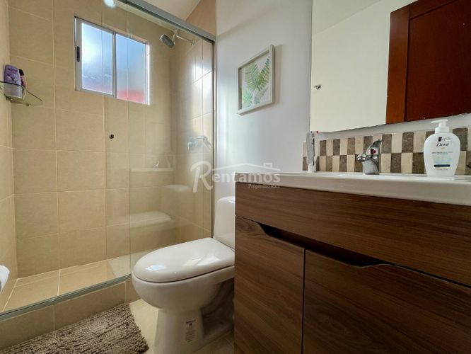 Casa de 4 alcobas en venta en Zuñiga, Medellín, 280 m² · foto 12 de 24