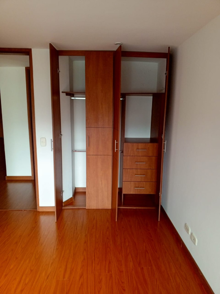 Apartamento en venta en Pasadena, Bogotá · foto 10 de 21