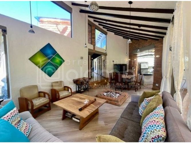 Casa de 3 alcobas en venta en Vía Las Palmas, Envigado, 300 m² · foto 7 de 23