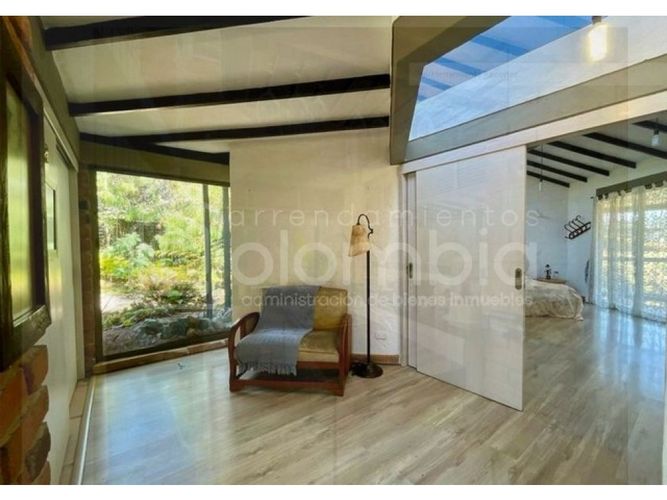 Casa de 3 alcobas en venta en Vía Las Palmas, Envigado, 300 m² · foto 15 de 23