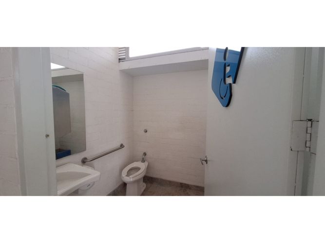 Oficina en arriendo en Sector Parque Valencia, Armenia, 11 m² · foto 5 de 10