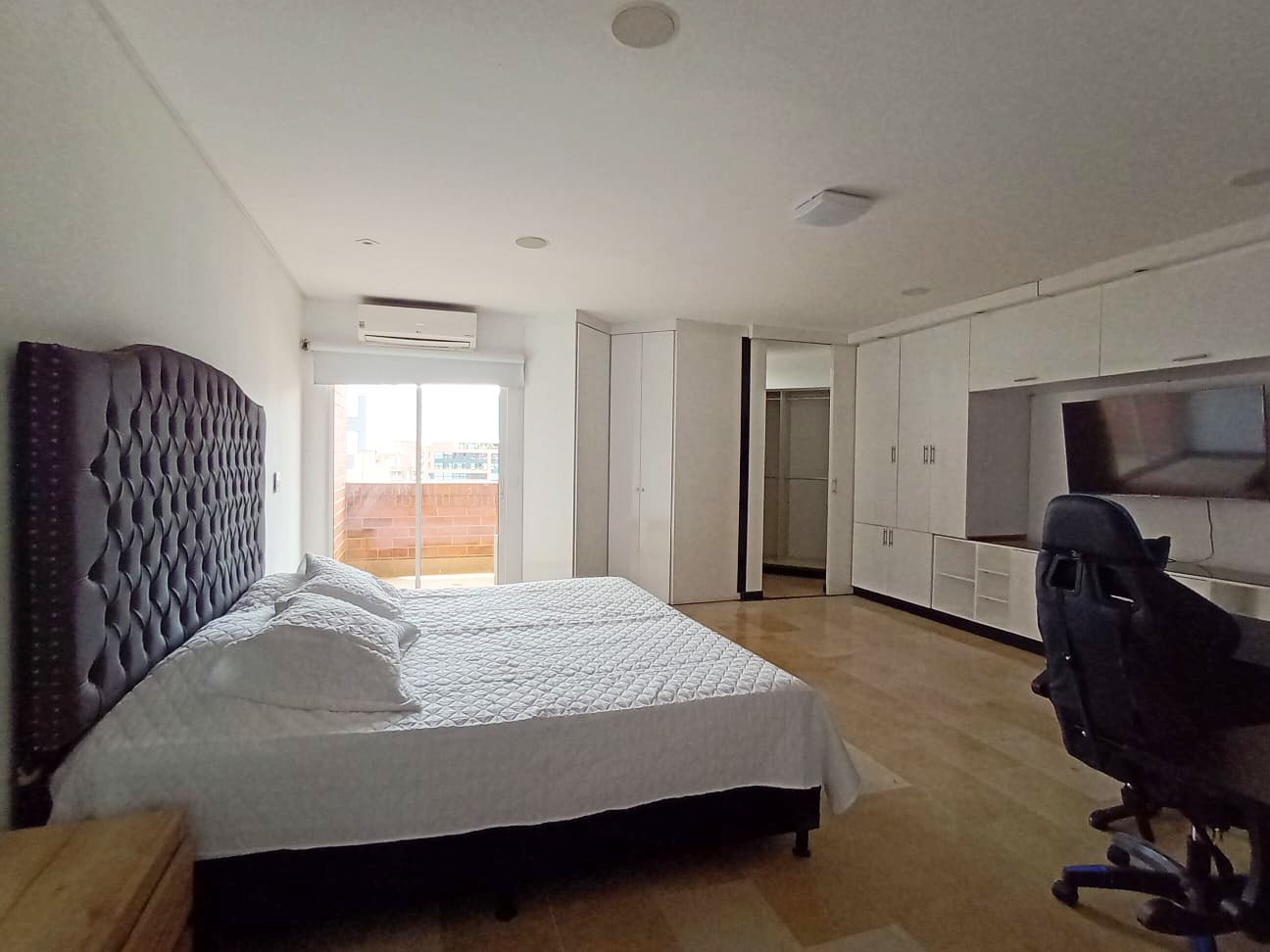 Apartamento en arriendo en Laureles, Medellín · foto 12 de 18