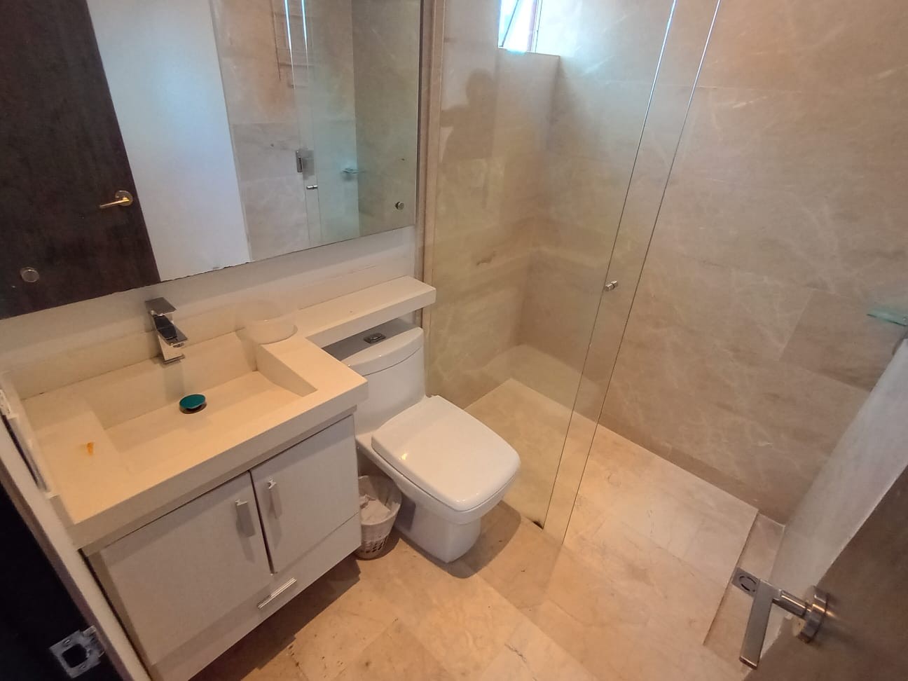 Apartamento en arriendo en Laureles, Medellín · foto 15 de 18