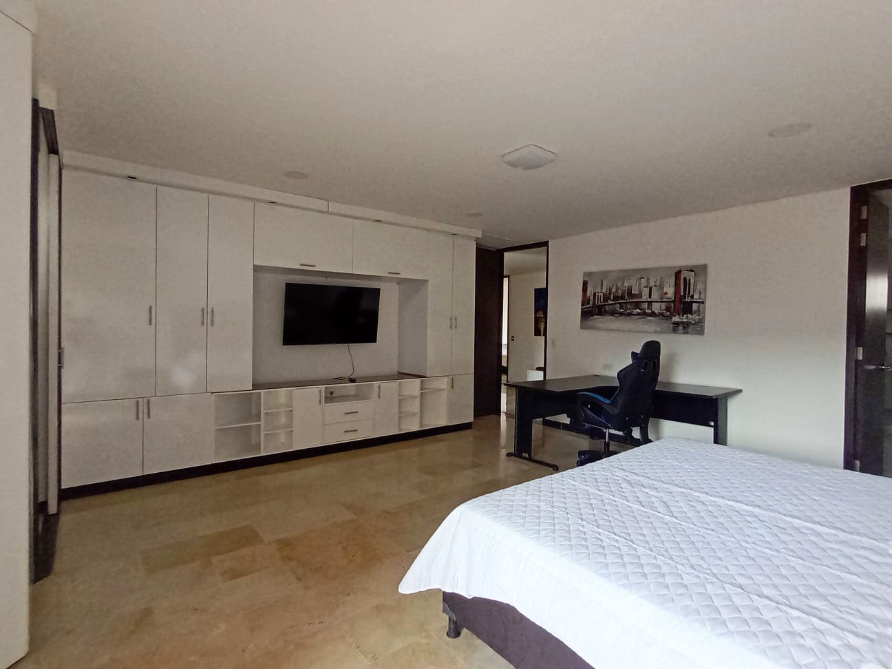 Apartamento en arriendo en Laureles, Medellín · foto 16 de 18