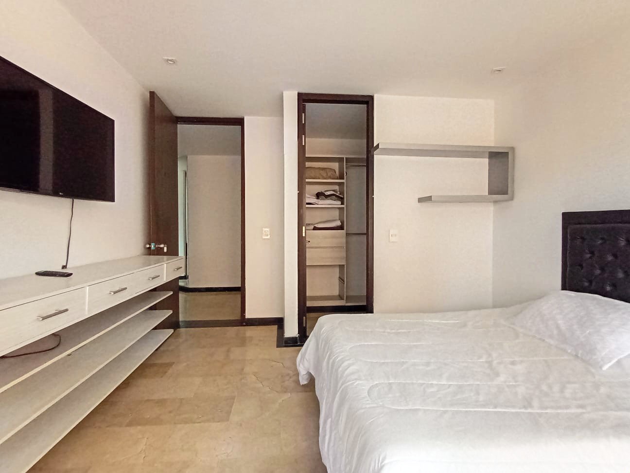 Apartamento en arriendo en Laureles, Medellín · foto 13 de 18