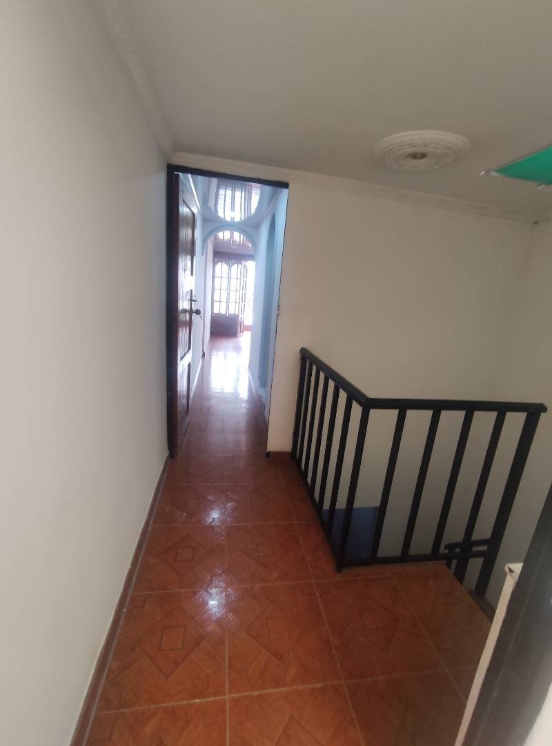Casa en venta en El Carmelo, Bogotá · foto 6 de 17