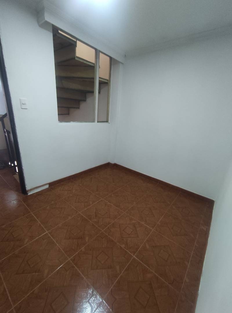 Casa en venta en El Carmelo, Bogotá · foto 15 de 17