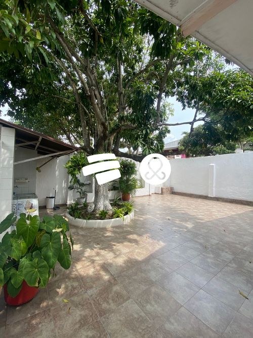 Casa de 5 alcobas en venta en Los Jobos, Barranquilla, 300 m² · foto 3 de 12