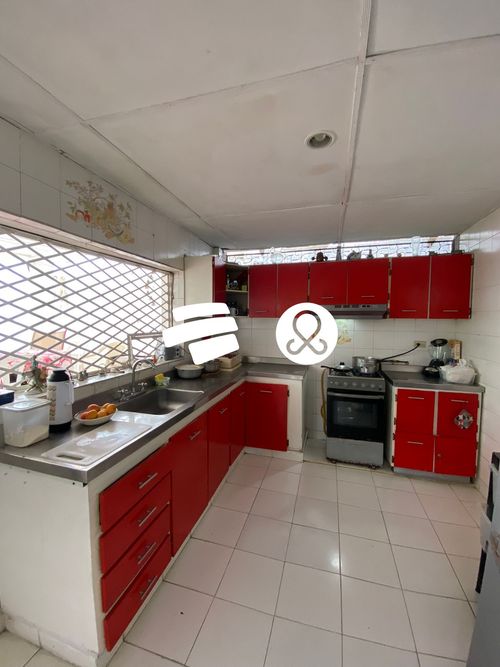 Casa de 5 alcobas en venta en Los Jobos, Barranquilla, 300 m² · foto 4 de 12