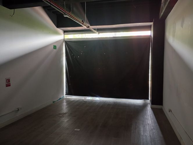 Local en arriendo en El Poblado, Medellín, 42 m² · foto 3 de 5