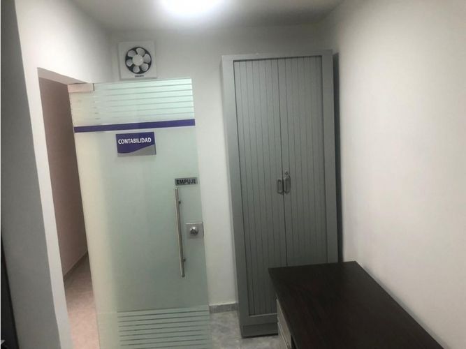 Oficina en arriendo en Las Delicias, Barranquilla, 250 m² · foto 23 de 24