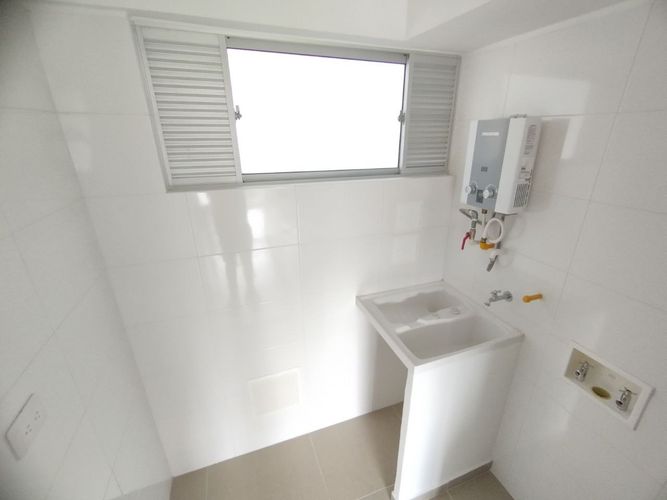 Apartamento de 3 alcobas en venta en Cañaveral, Floridablanca, 90 m² · foto 11 de 20