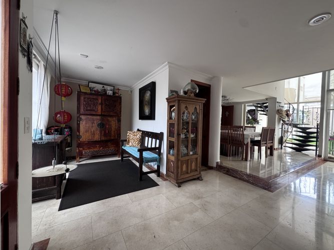 Casa de 4 alcobas en venta en Ilarco, Bogotá, 270 m² · foto 5 de 24